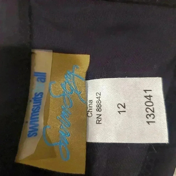 Swim top  - Picture 5 of 5